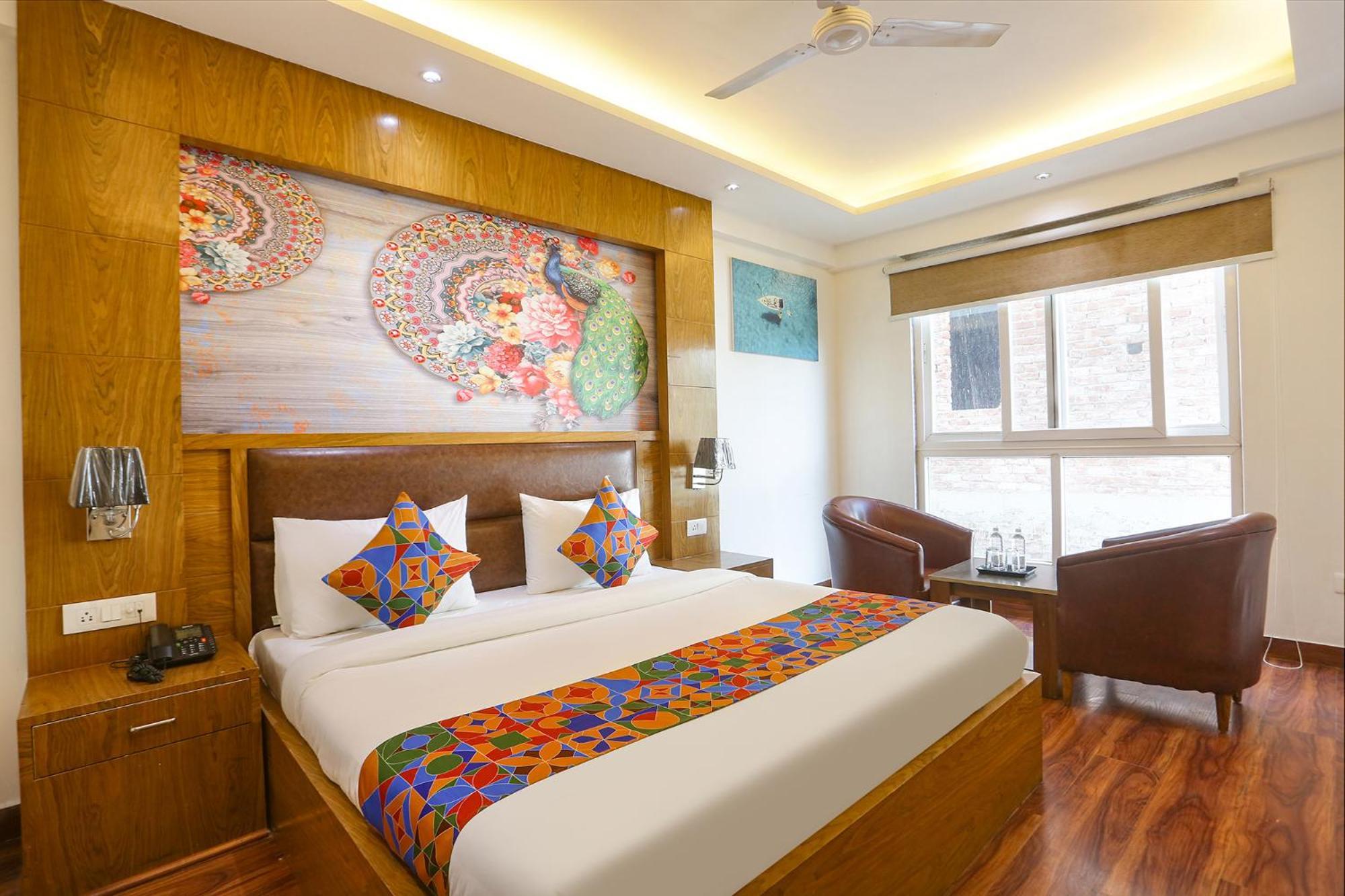 Fabhotel Prime Star 17 - Nr Yashobhoomi Convention Centre 德里 外观 照片